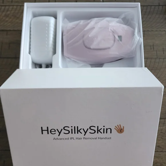 HeySilkySkin Advanced IPL Hair Removal Handset - Brand New, Never Used